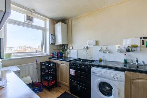2 bedroom flat for sale - Carmen Street, Poplar, London, E14