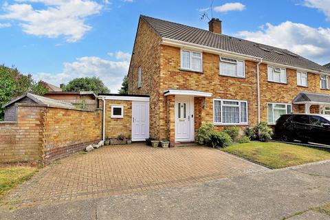 3 bedroom semi-detached house for sale, Butts Bridge Road, Hythe, SO45