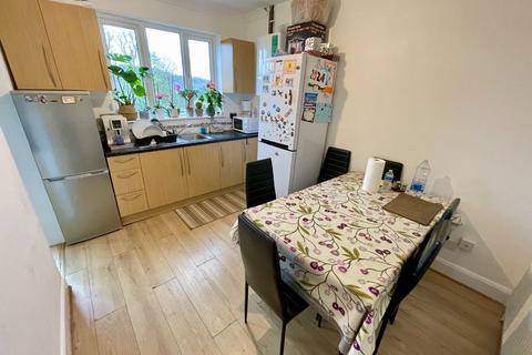 3 bedroom end of terrace house for sale - Kingston Road, Luton, Bedfordshire, LU2 7SA