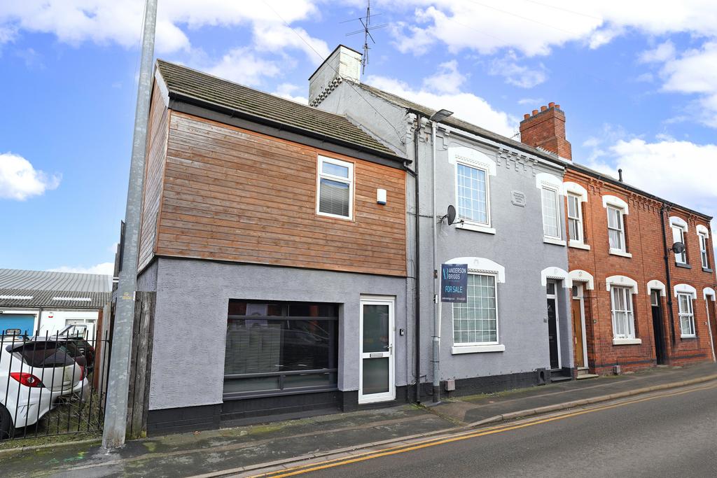 Syston, Leicester LE7 4 bed end of terrace house for sale £350,000