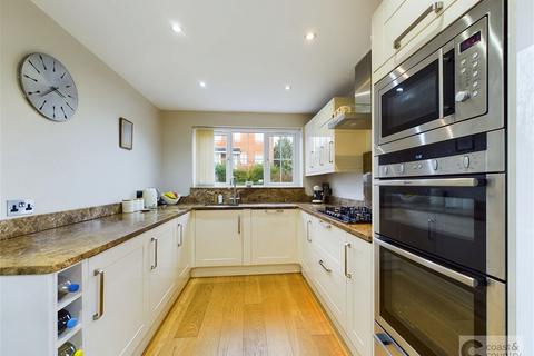 4 bedroom detached house for sale, Lutyens Drive, Paignton