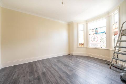 4 bedroom terraced house for sale, SHREWSBURY ROAD, Forest Gate, London, E7