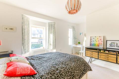 2 bedroom maisonette to rent - Shernhall Street, Walthamstow Village, London, E17