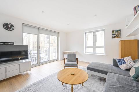 2 bedroom flat to rent, Narrow Street, Limehouse, London, E14