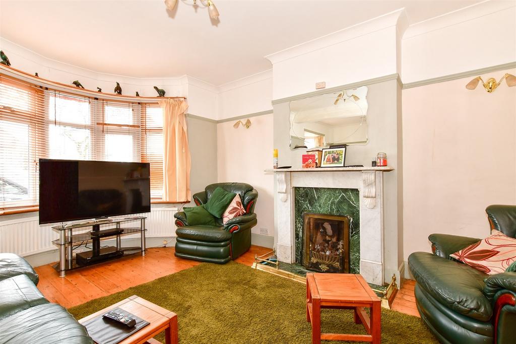 Sundridge Avenue, Welling, Kent 4 bed semidetached house for sale £