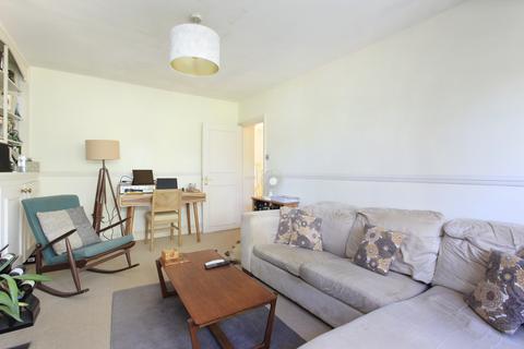 1 bedroom flat for sale, Leathwaite Road, London SW11