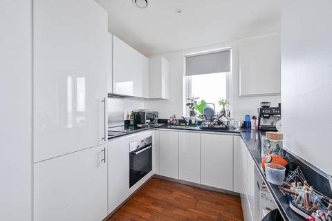 1 bedroom flat for sale, Duncombe House, Woolwich Riverside, London, SE18