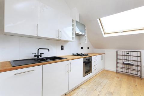 1 bedroom terraced house to rent, Killyon Road, London SW8