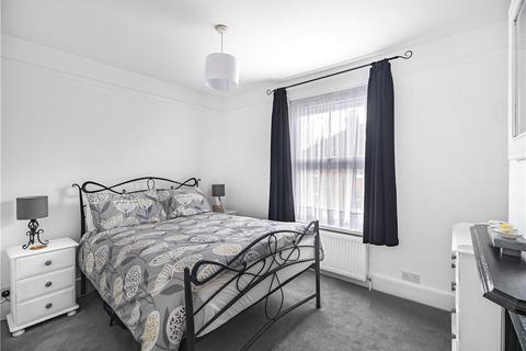 3 bedroom terraced house for sale, Hythe Park Road, Egham, Surrey, TW20