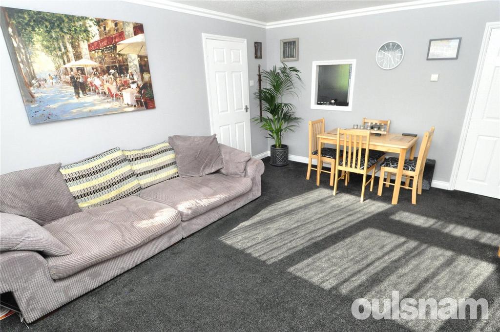Apartment in West Midlands - View 3