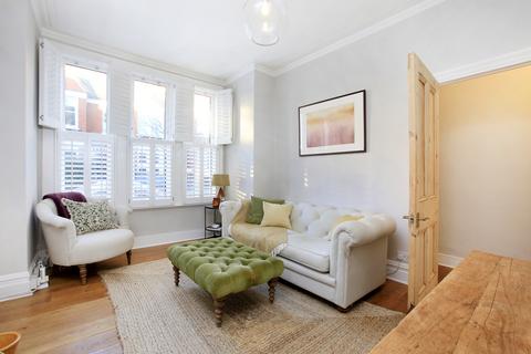 2 bedroom maisonette for sale, Clapham South, London SW12