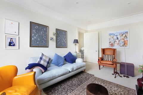 2 bedroom flat for sale, Wandsworth Common, London SW17