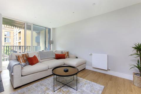 1 bedroom flat for sale, Farloe House, Earlsfield SW17