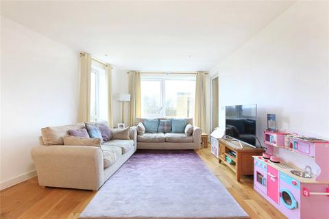 3 bedroom flat to rent, 25 Eltringham Street, Wandsworth SW18