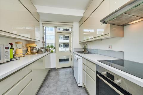 2 bedroom flat to rent, Imperial Court, Prince Albert Road, St John's Wood, NW8