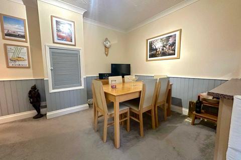 7 Challney Close, Luton, LU4 9TF