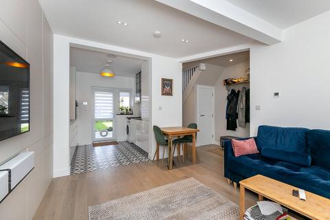 11 The Green, Bromley, BR1 5LS
