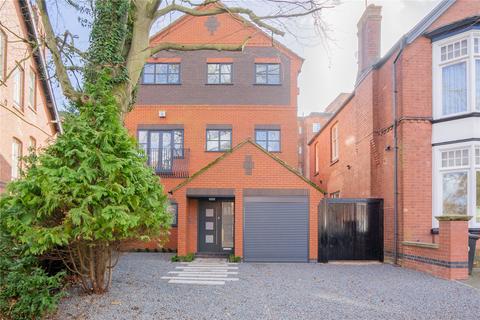 6 bedroom detached house to rent, Leicester, Leicester LE2