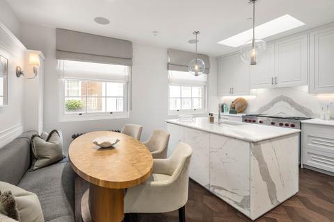 6 bedroom townhouse for sale, Chester Square, London SW1W