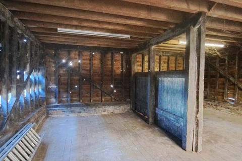 Storage to rent, Sunderland Hill, Bedford MK44