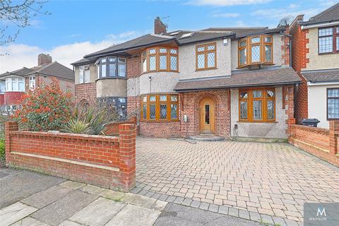 5 bedroom semi-detached house for sale, Ilford, Ilford IG5