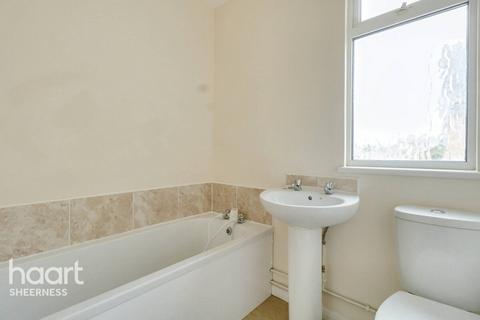 2 bedroom apartment for sale, Minster Road, Minster on Sea