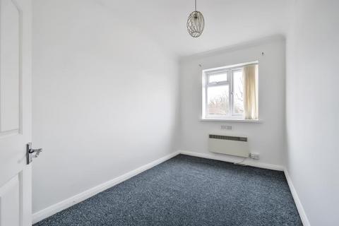 2 bedroom flat for sale - Heston,  TW5,  TW5