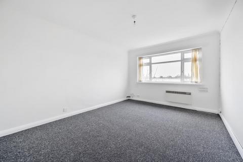 2 bedroom flat for sale, Heston,  TW5,  TW5