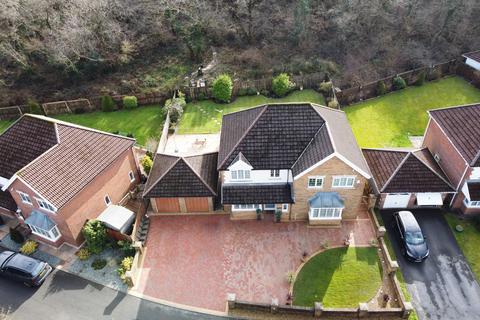 Penrhos Cwm Hyfryd, Thomastown, Porth, CF39 8FA