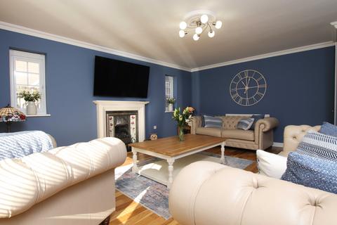 Penrhos Cwm Hyfryd, Thomastown, Porth, CF39 8FA