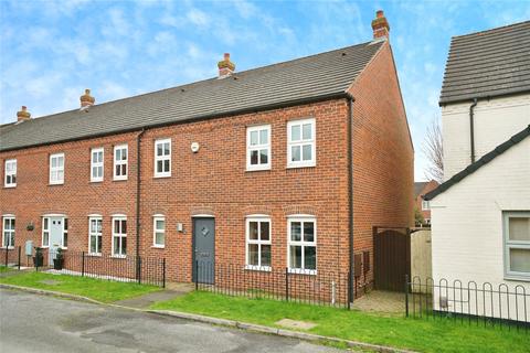 4 bedroom end of terrace house for sale - Ward Close, Fradley, Lichfield, Staffordshire, WS13