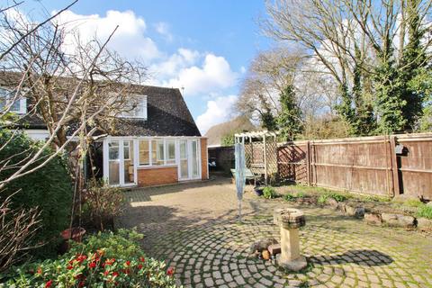 2 bedroom semi-detached bungalow for sale, Common Road, North Leigh, OX29