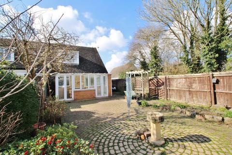13 Common Road, North Leigh, Witney, OX29 6RD