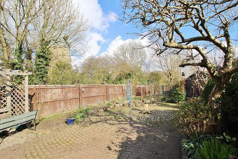 13 Common Road, North Leigh, Witney, OX29 6RD