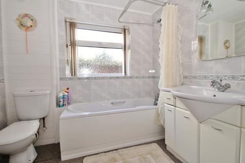 13 Common Road, North Leigh, Witney, OX29 6RD