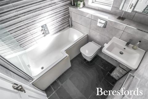 2 Alder Drive, South Ockendon, RM15 6RD