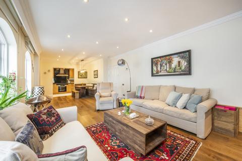 2 bedroom flat for sale, Seymour Street, Marylebone, London