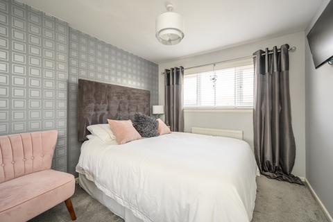 58 Broomhall Drive, Edinburgh, EH12 7QP