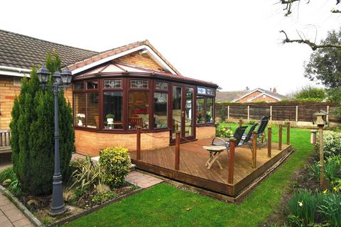 3 bedroom detached bungalow for sale, Lyndale Close, Leyland PR25