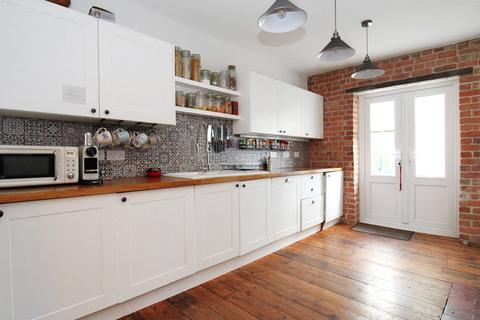 94 Lansdown Road, Old Town, Swindon, SN1 3ND