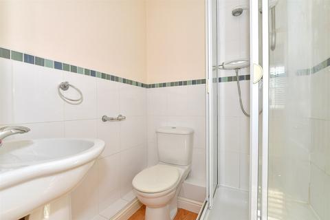 3 Green Close, Whitfield, Dover, CT16 2FD