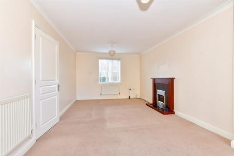 3 Green Close, Whitfield, Dover, CT16 2FD