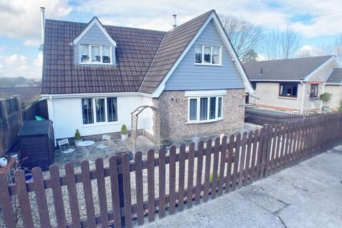 3 bedroom detached house for sale, Troed Y Rhiw, Pontarddulais