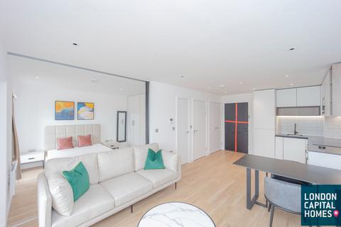 Studio to rent, Fairbank House, 13 Beaufort Square, London NW9