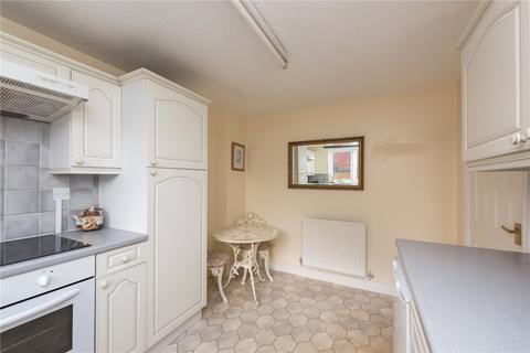 3 Lockside, Wombourne, Wolverhampton, WV5 8AU