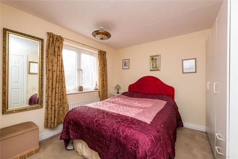 3 Lockside, Wombourne, Wolverhampton, WV5 8AU