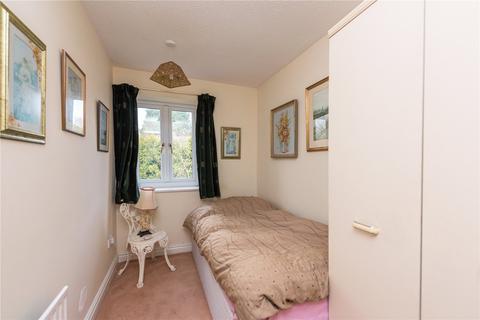 3 Lockside, Wombourne, Wolverhampton, WV5 8AU