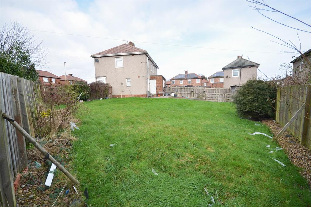 Centenary Avenue, South Shields 3 bed semidetached house for sale £