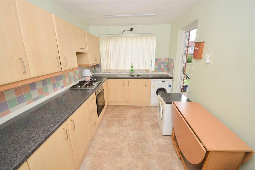 Centenary Avenue, South Shields 3 bed semidetached house for sale £