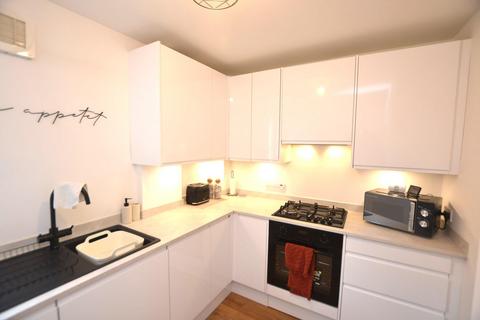 1 bedroom flat to rent, Cadiz Street, Leith, Edinburgh, EH6